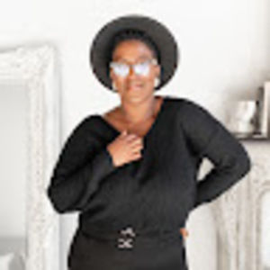 Meet your Posher, Precious